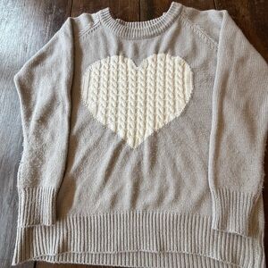 Cozy Valentines Heart Pattern Sweater - Gray and Cream